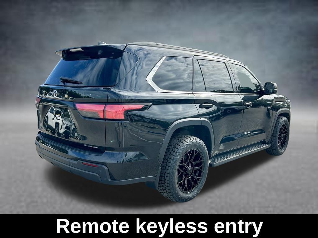 Toyota Sequoia 2025