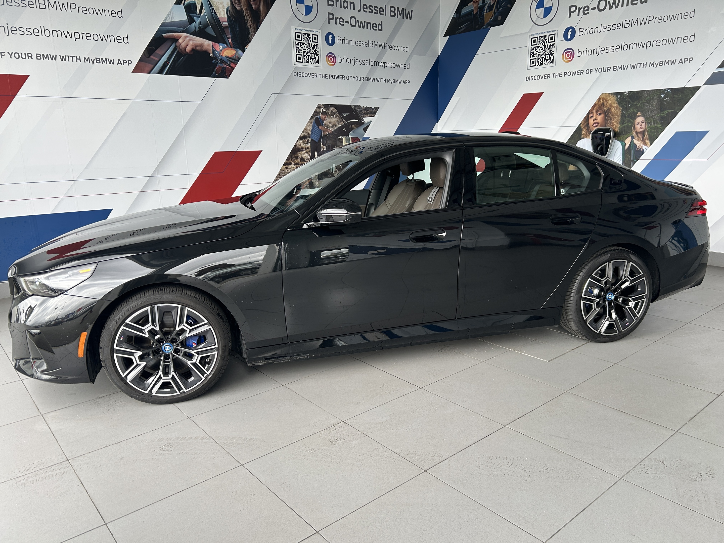 BMW i5 2025