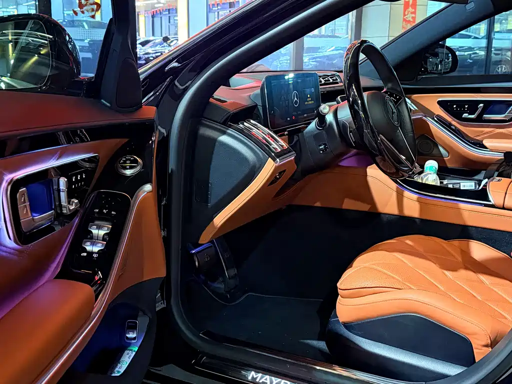 Mercedes-Benz Maybach S-Класс 2024