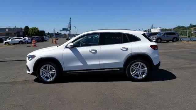 Mercedes-Benz GLA 250 2022