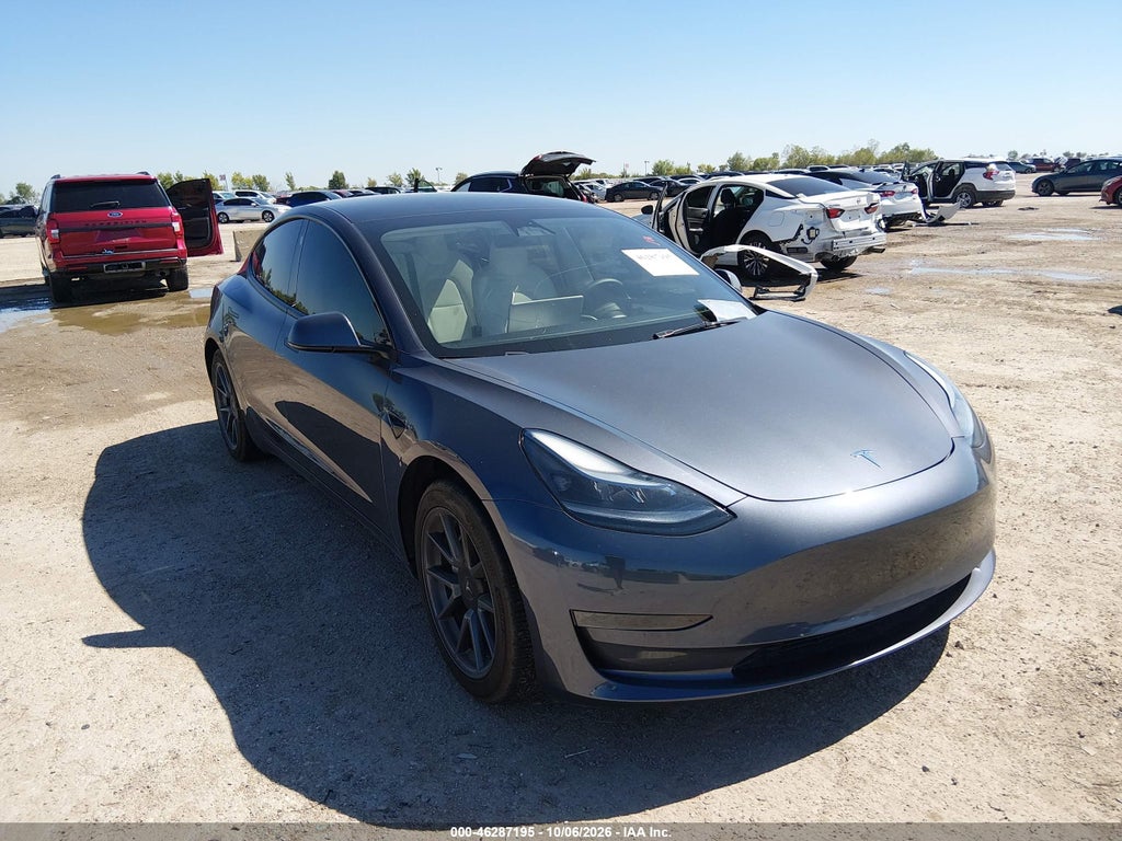Tesla Model 3 2023