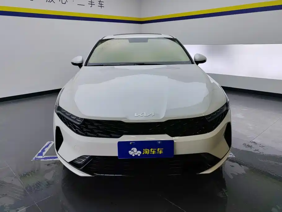 Kia K5 2024