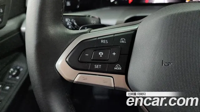 Volkswagen Golf 2025