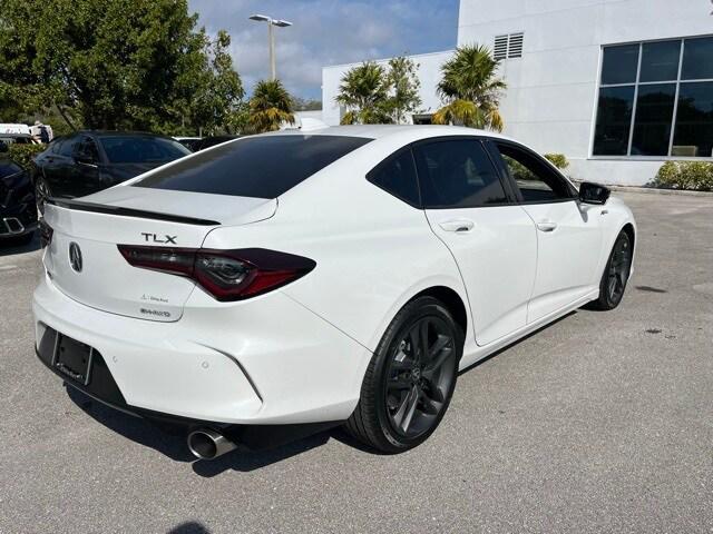 Acura TLX 2025