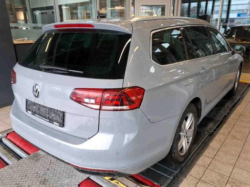 Volkswagen PASSAT VARIANT 2022