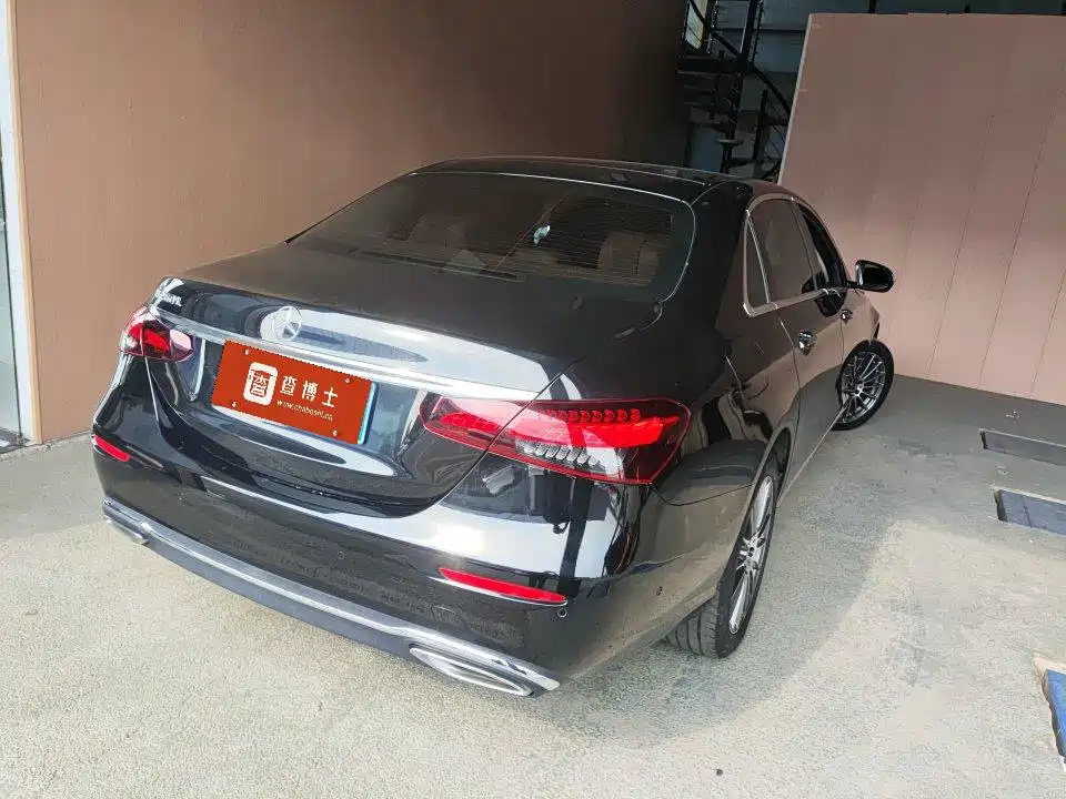 Mercedes-Benz E-Класс 2023
