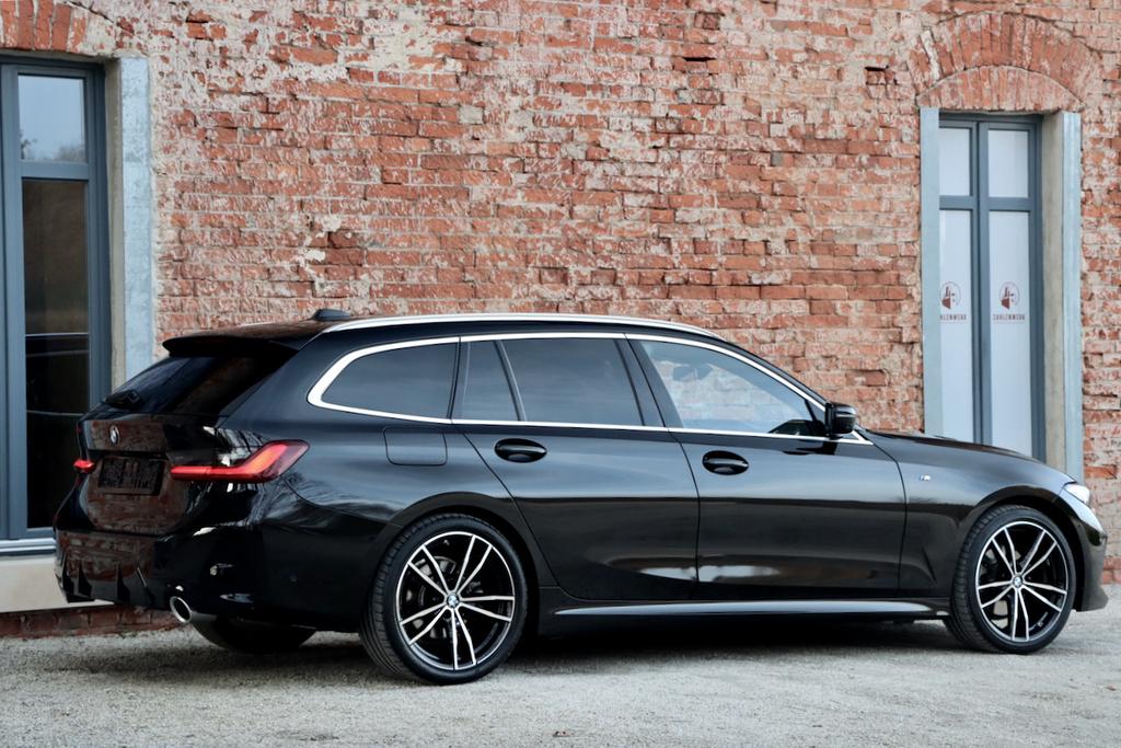 BMW 320 2024