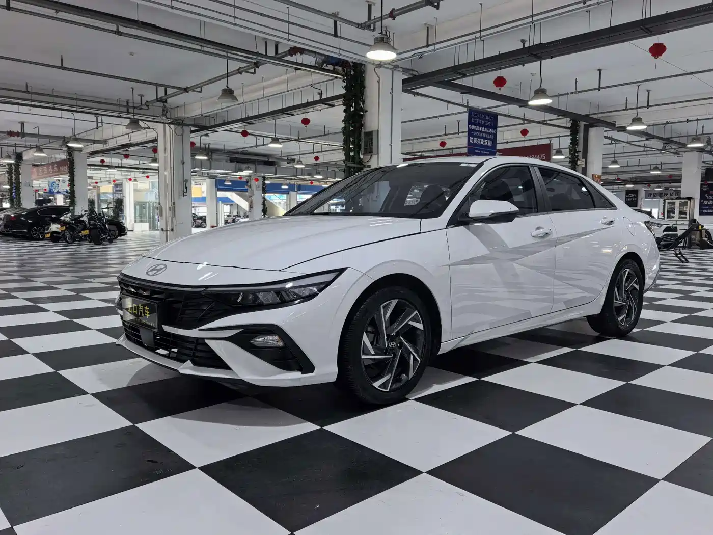 Hyundai Elantra 2023