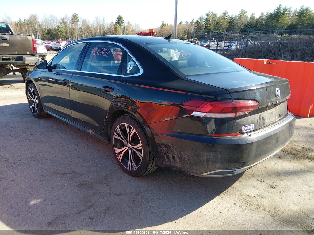 Volkswagen Passat 2022