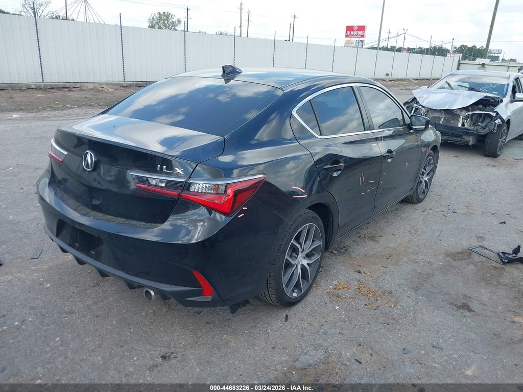 Acura ILX 2022