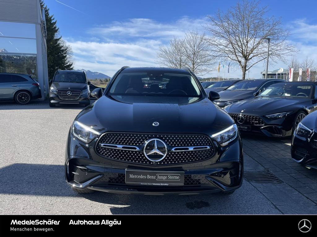 Mercedes-Benz GLC 300 2023