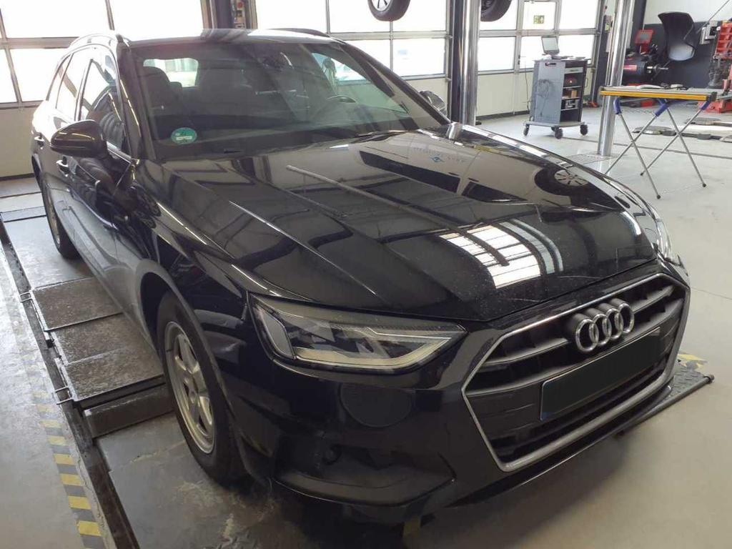 Audi A4 2022