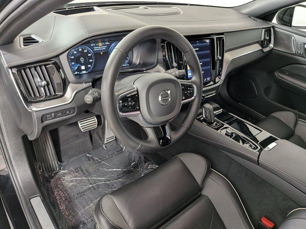 Volvo S60 2022