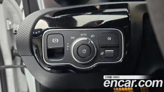 Mercedes-Benz CLA 2022