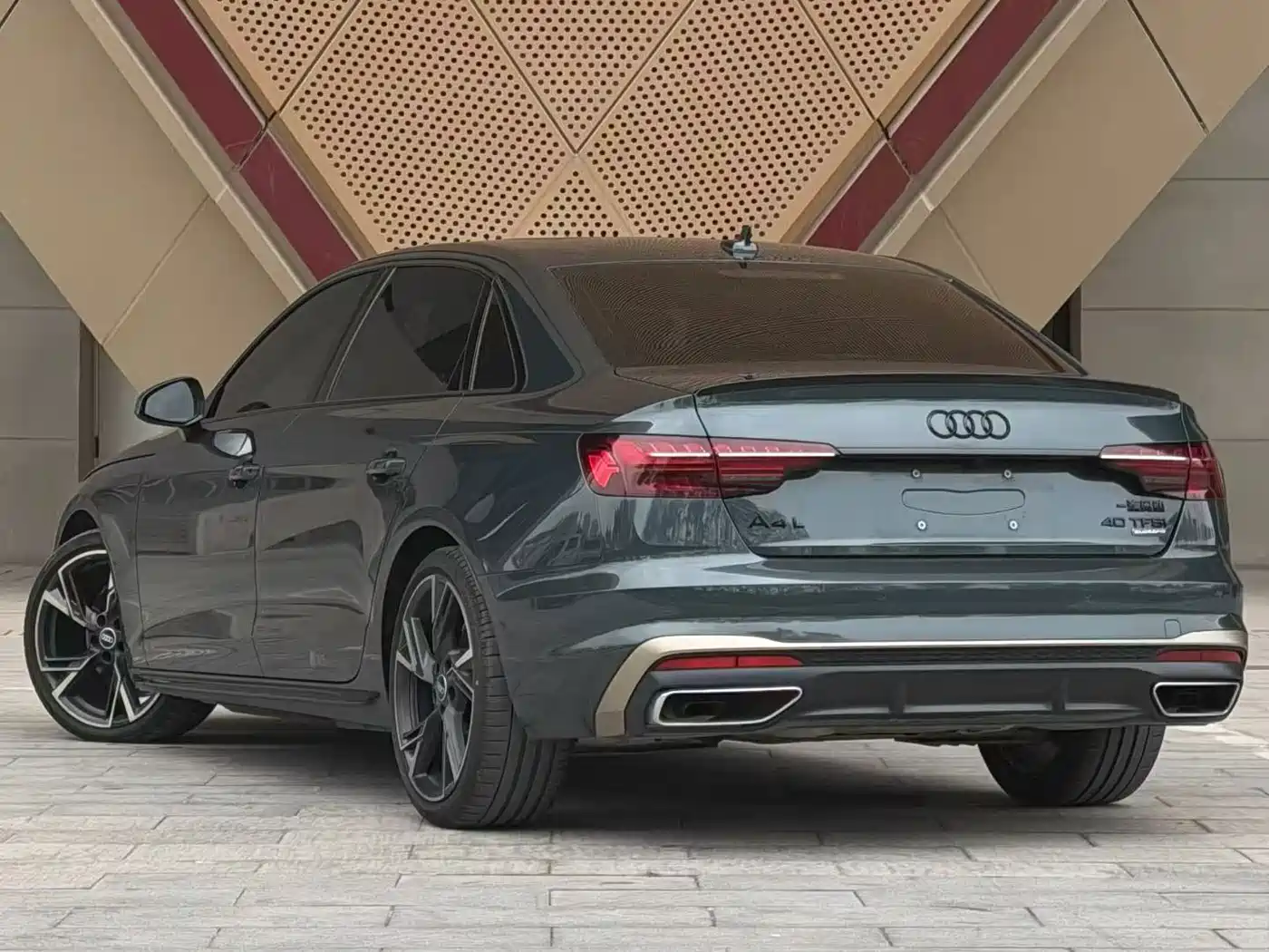 Audi A4 2024