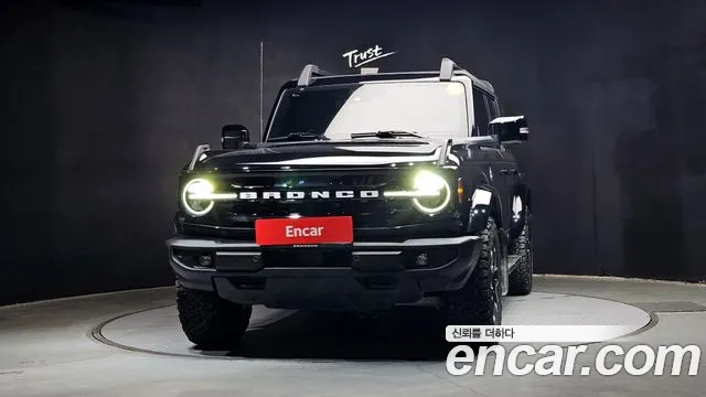 Ford Bronco 2024