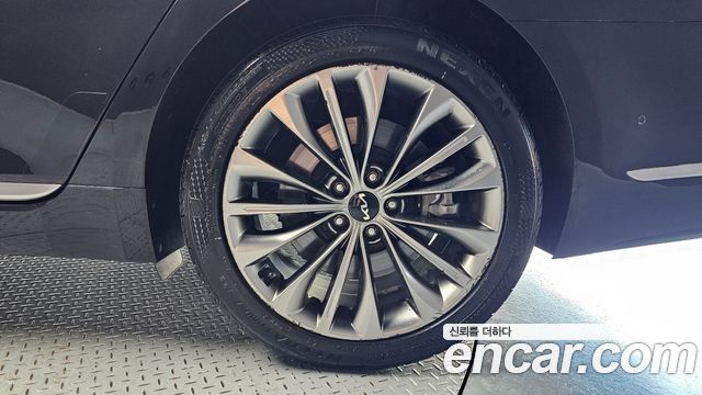 Kia K9 2022