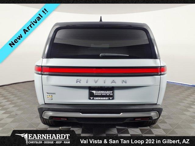 Rivian R1S 2024