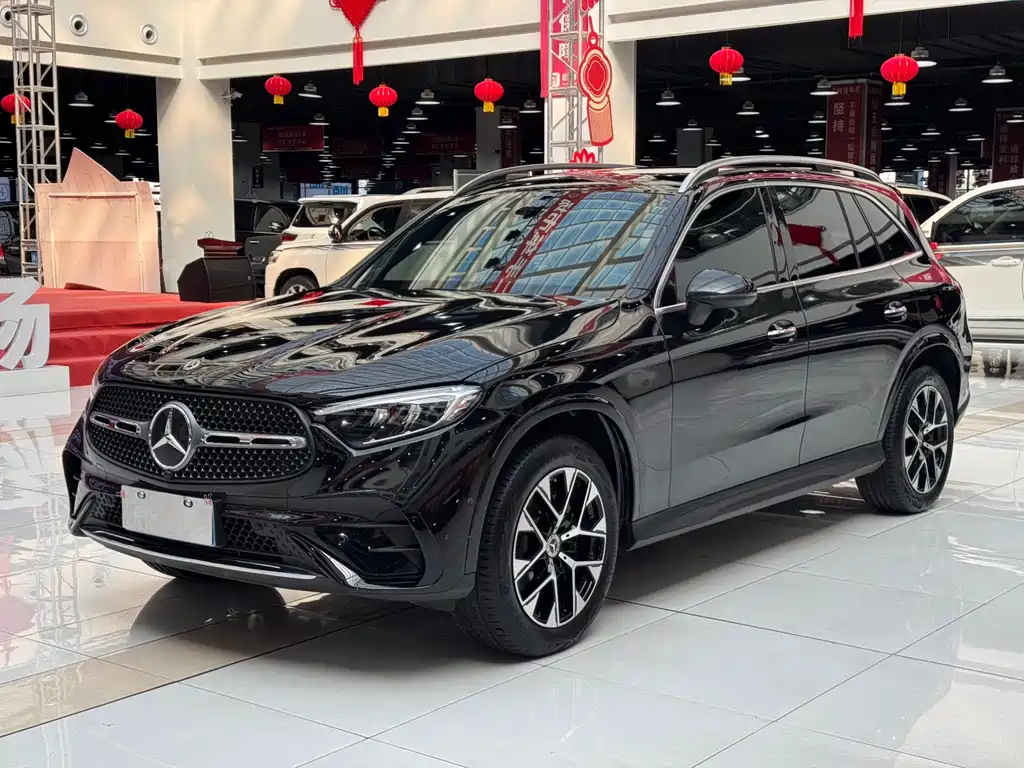 Mercedes-Benz GLC 2023