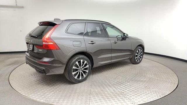 Volvo XC60 2025