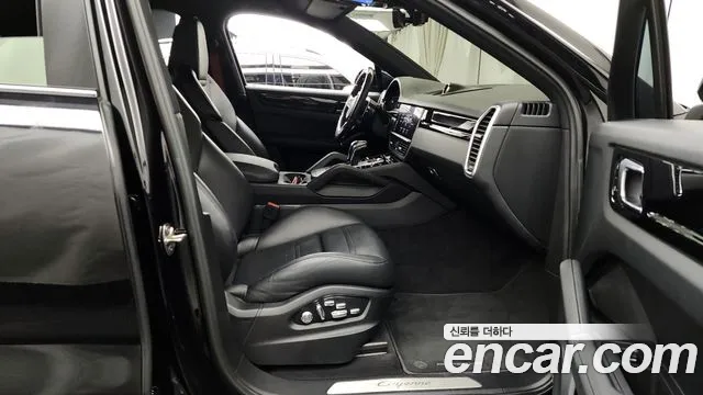 Porsche Cayenne 2020