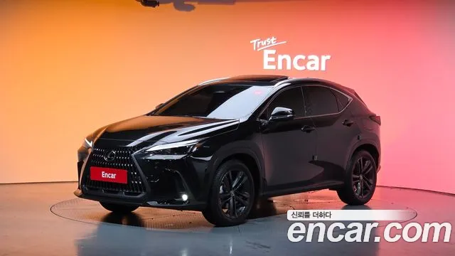 Lexus NX 2024