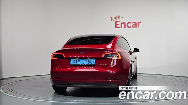 Tesla Model 3 2022