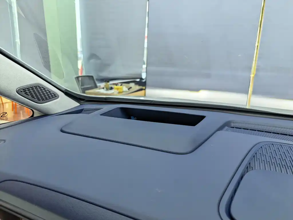 Buick GL8 2024