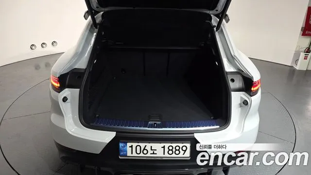 Porsche Cayenne 2022