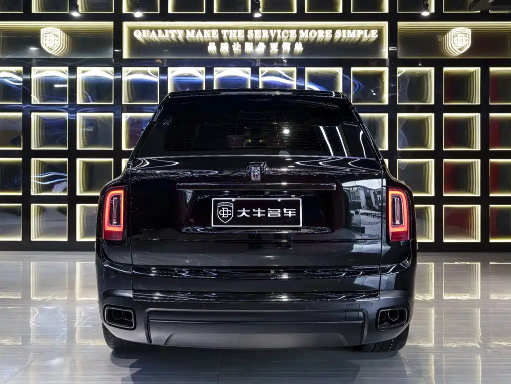Rolls-Royce Cullinan 2022