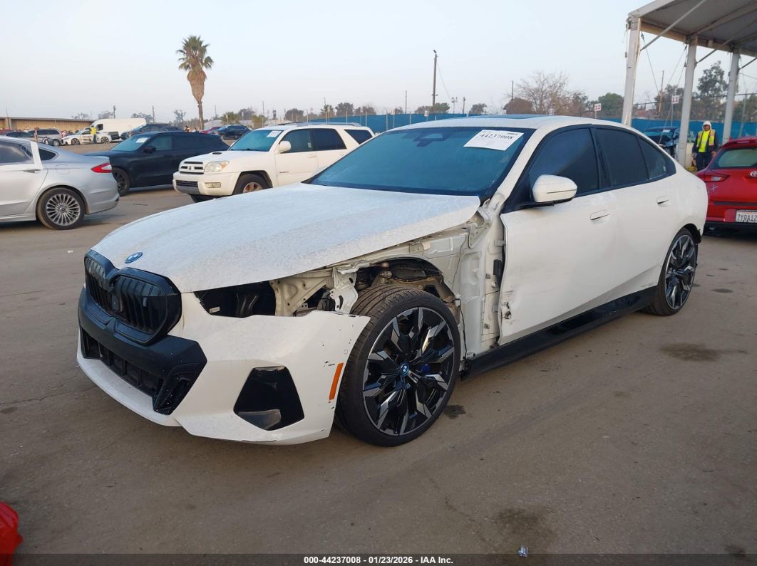 BMW i5 2024