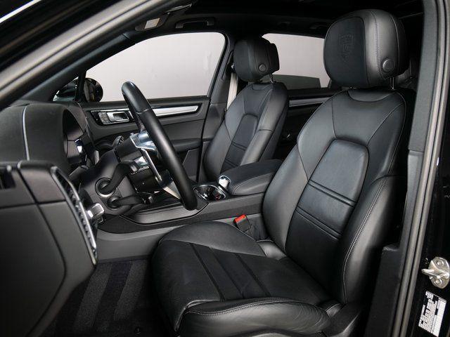 Porsche Cayenne 2023
