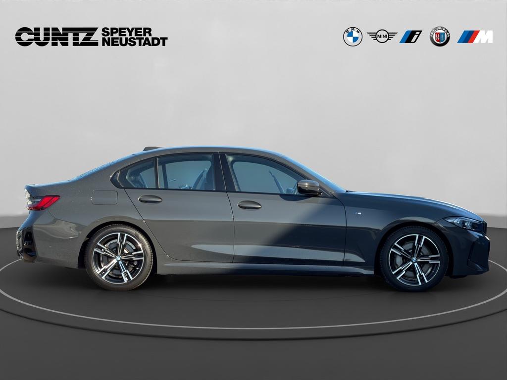 BMW 330 2023