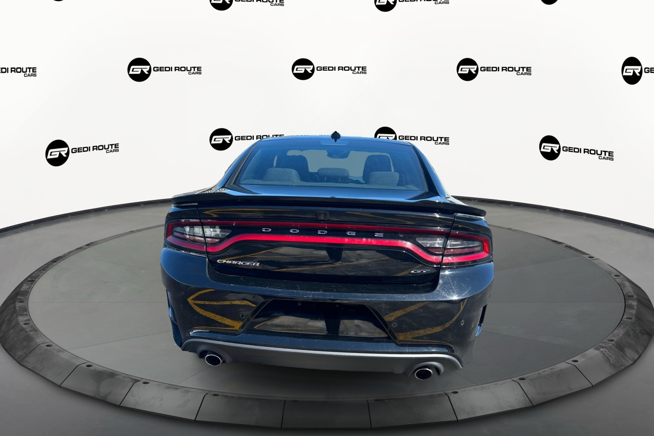 Dodge Charger 2022