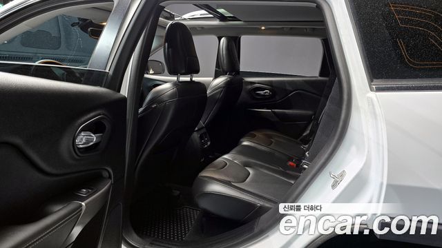 Jeep Cherokee 2021