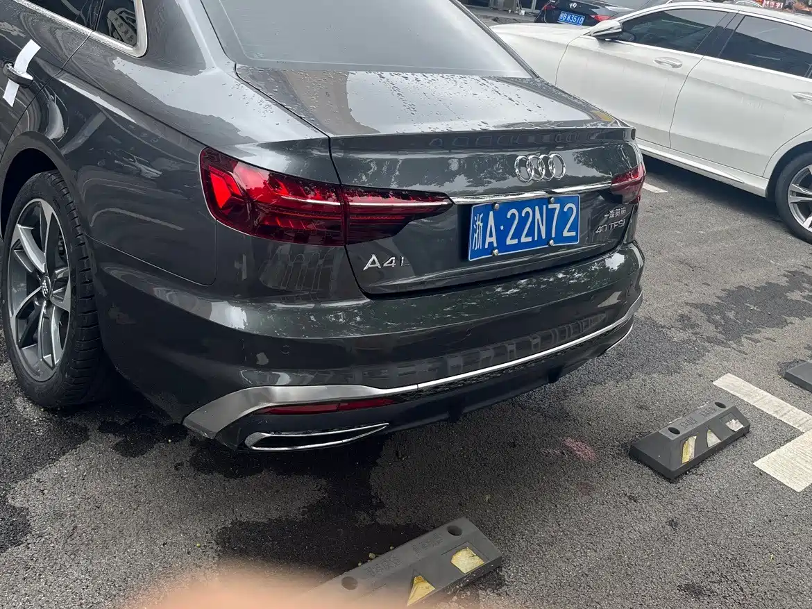 Audi A4 2022