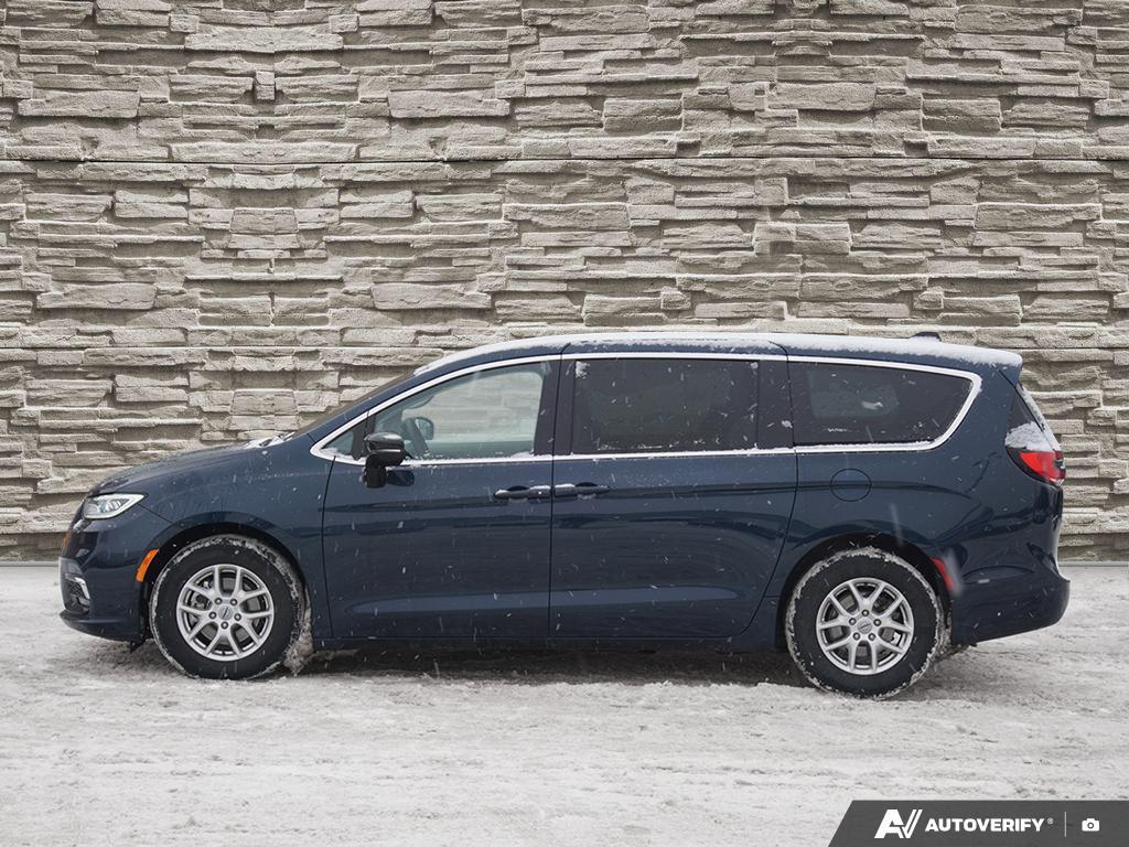 Chrysler Pacifica 2024