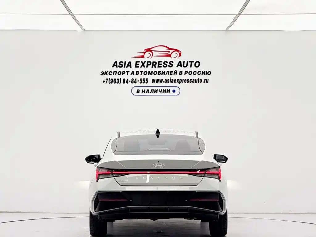 Hyundai Elantra 2023