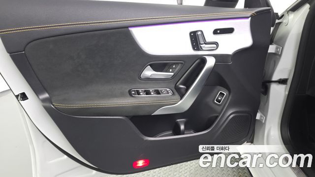 Mercedes-Benz CLA 2021