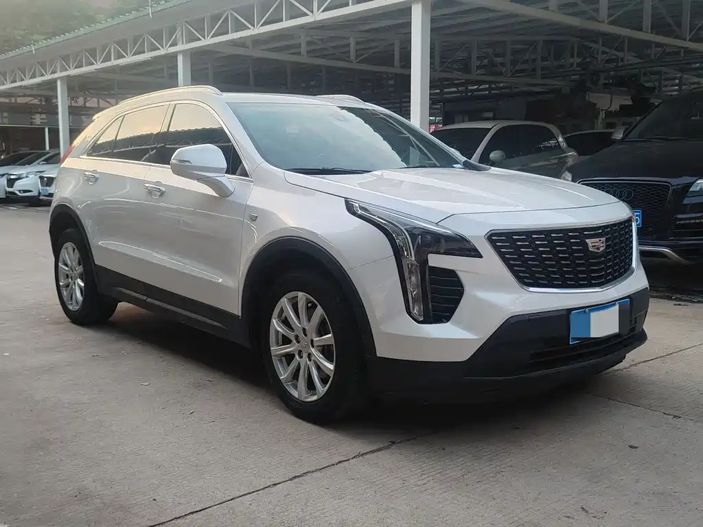 Cadillac XT4 2021