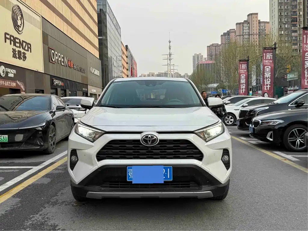 Toyota RAV4 2022