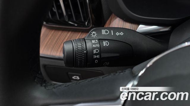 Volvo XC60 2023