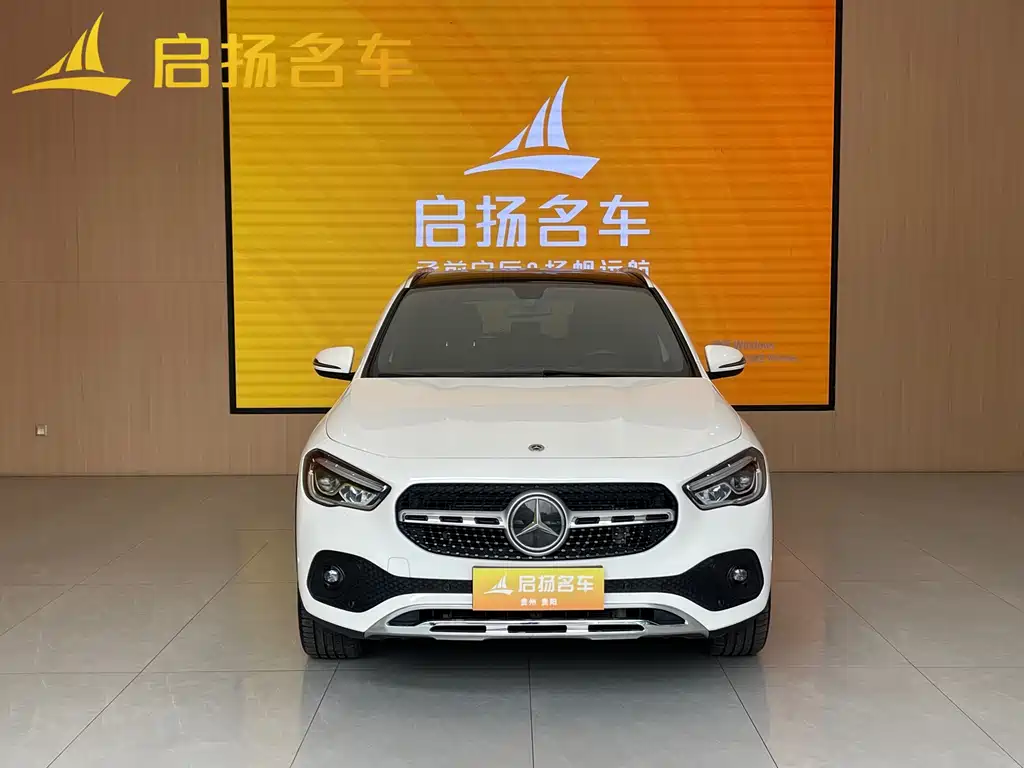 Mercedes-Benz GLA 2021