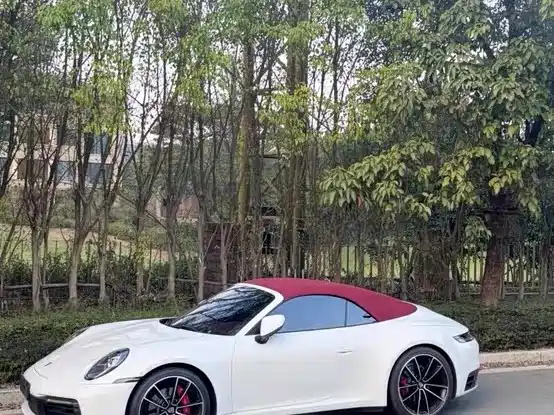 Porsche 911 2021