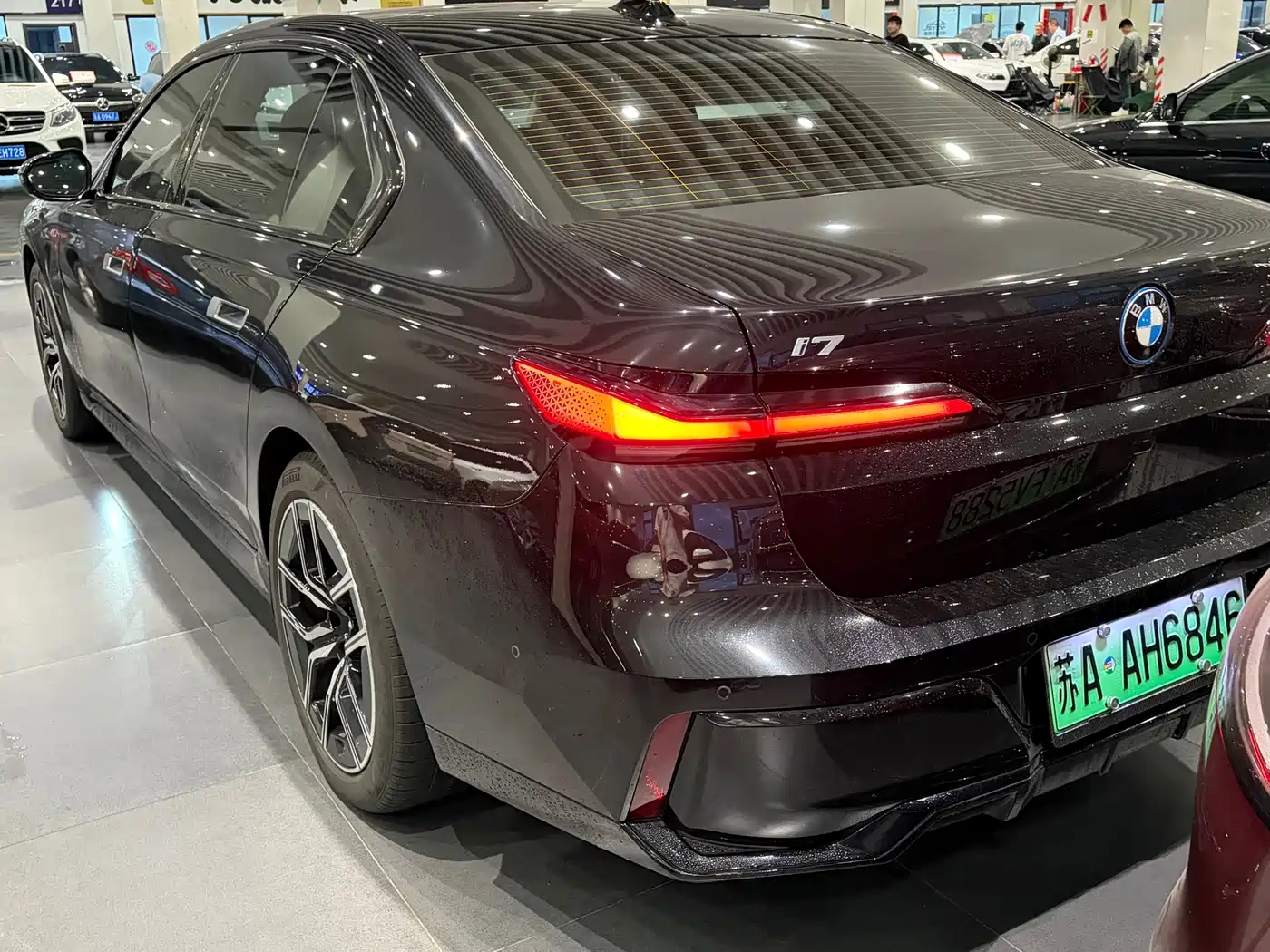 BMW i7 2024