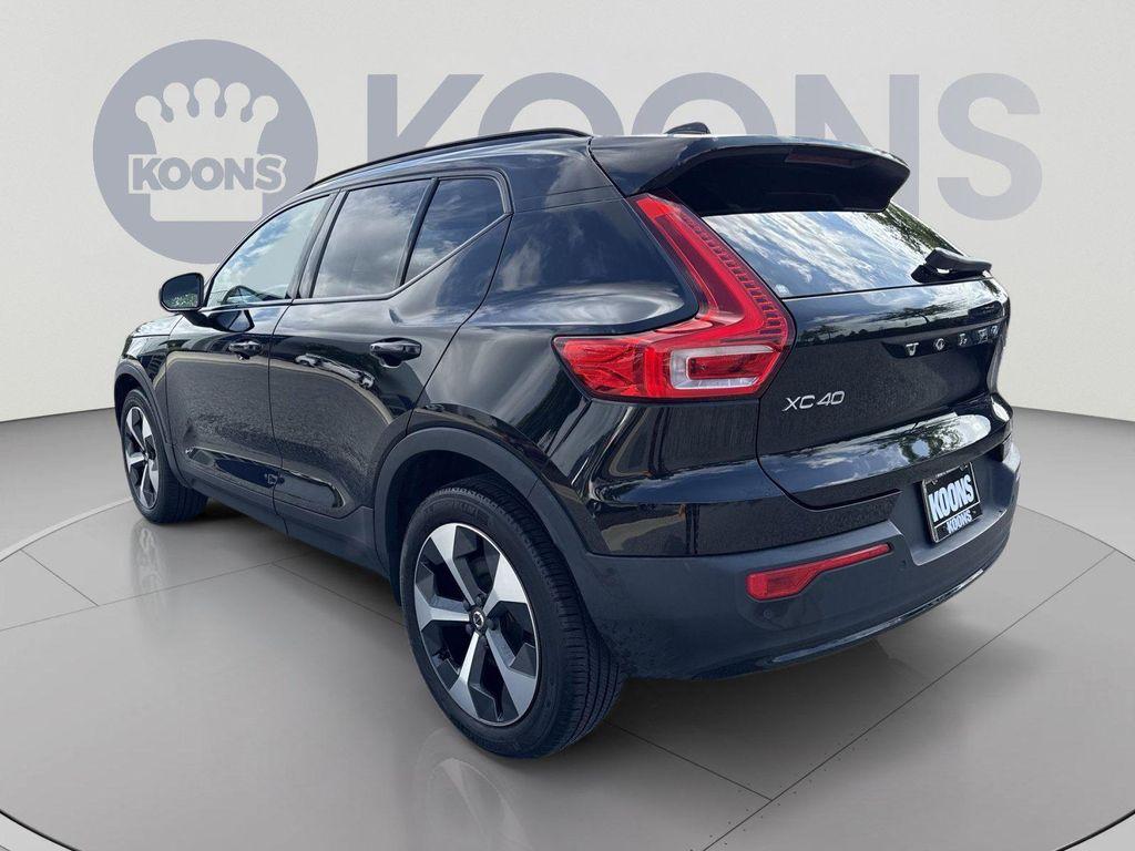 Volvo XC40 2023