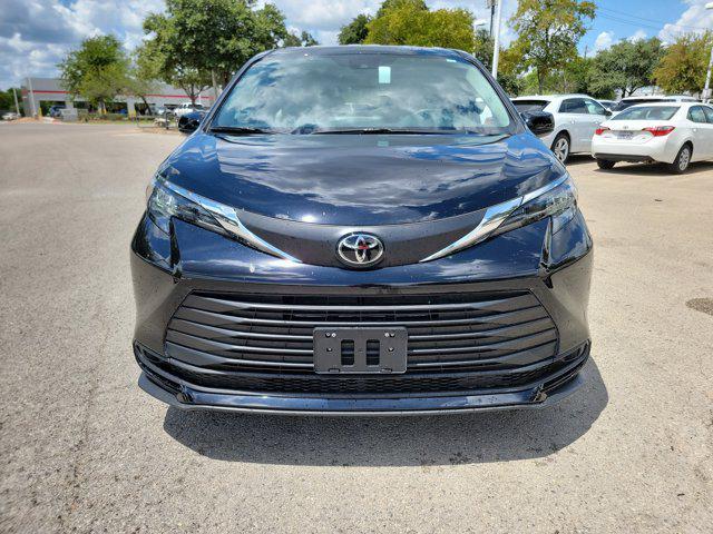 Toyota Sienna 2026