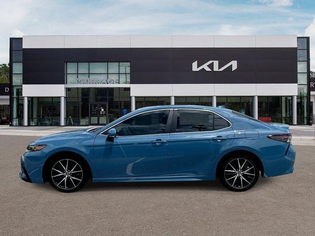 Toyota Camry 2023