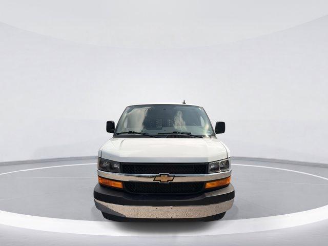 Chevrolet Express 2024