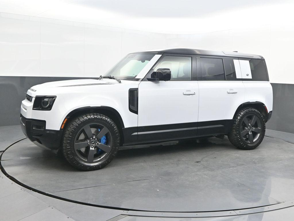 Land Rover Defender 2022